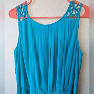 Jessica Simpson, 14, aqua/light blue
